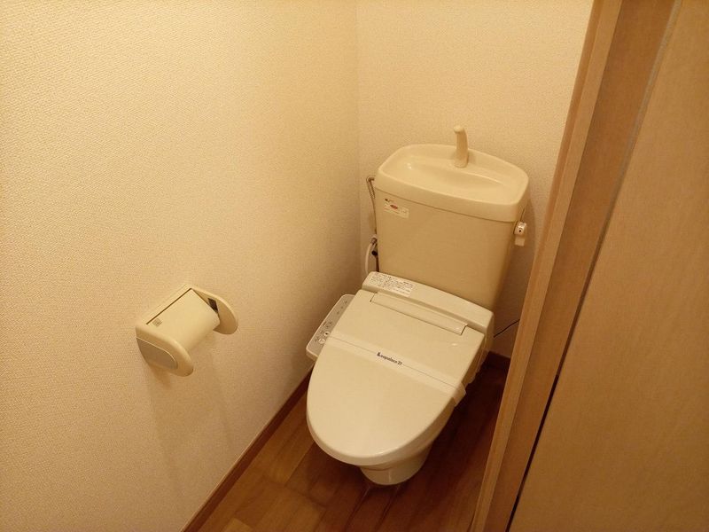 レオパレスおおすが トイレ