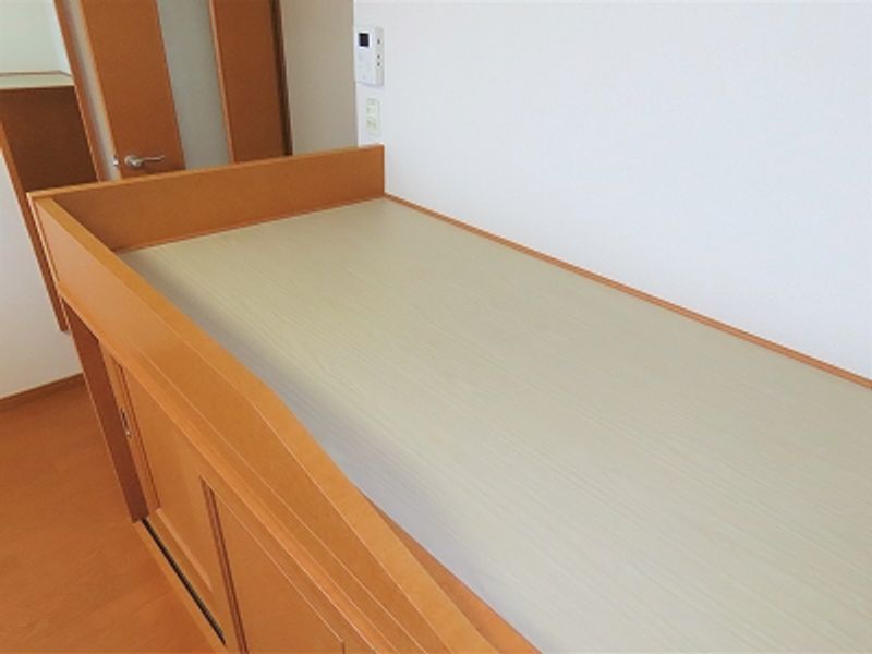 レオパレス大塚 寝室