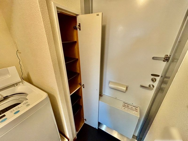レオパレスレスポワール 収納