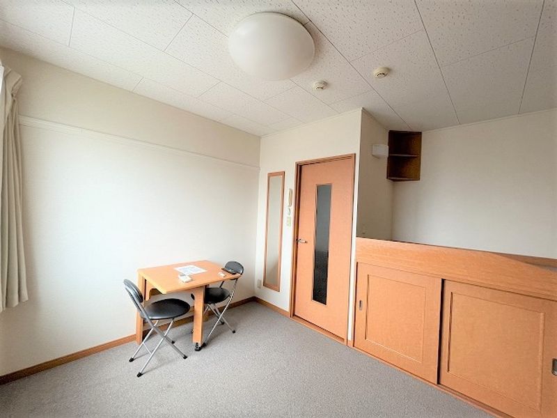 レオパレスＰｉｓｔａＣ 居間