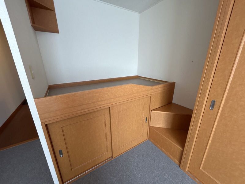 leopalace Akou 기타