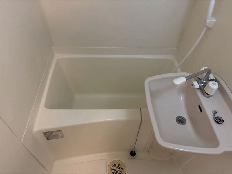 レオパレスユートピア白岡 風呂