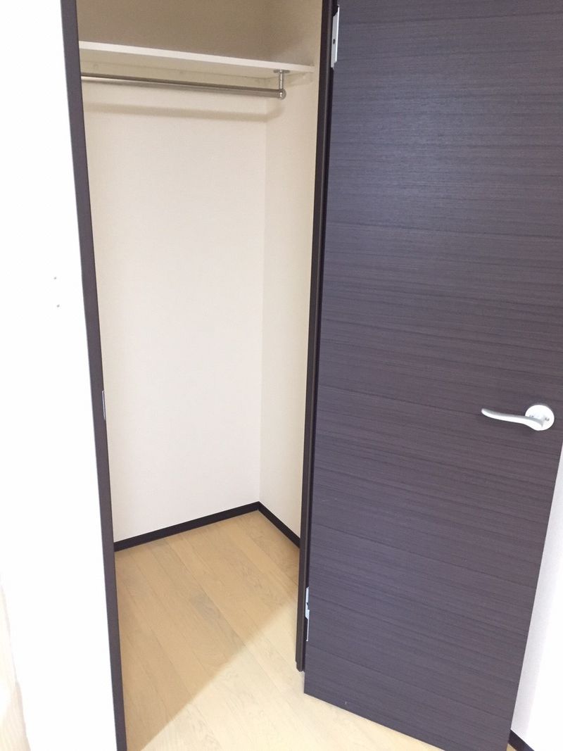 レオネクストまるた 収納