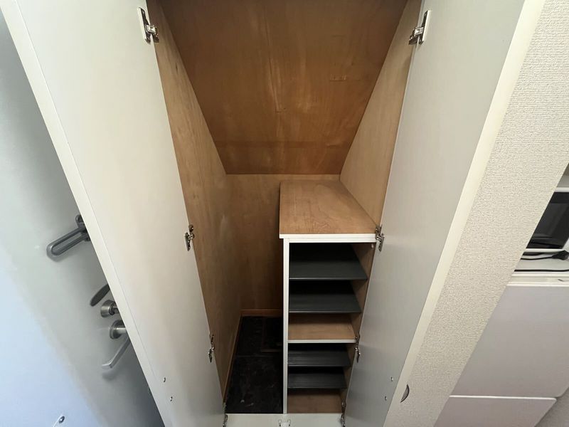 leopalace Sunflower III 기타