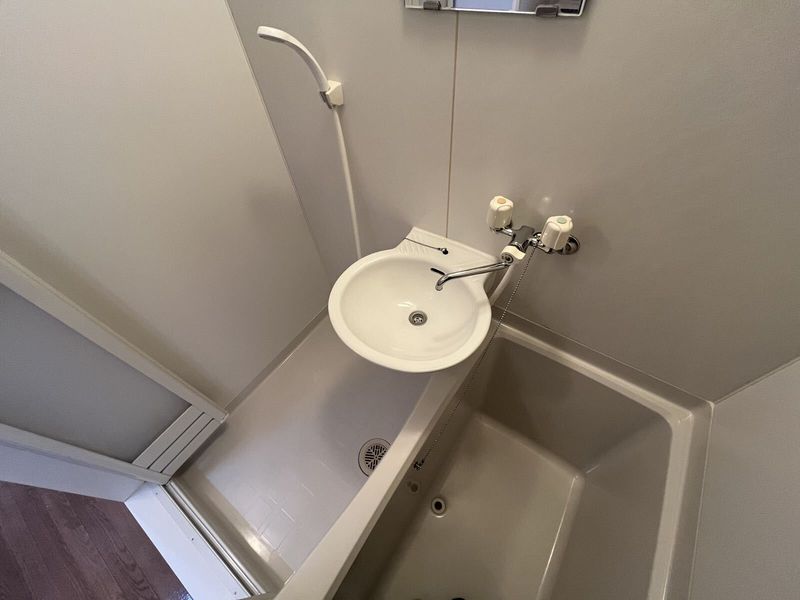 レオパレスアゼリア蛍池 風呂