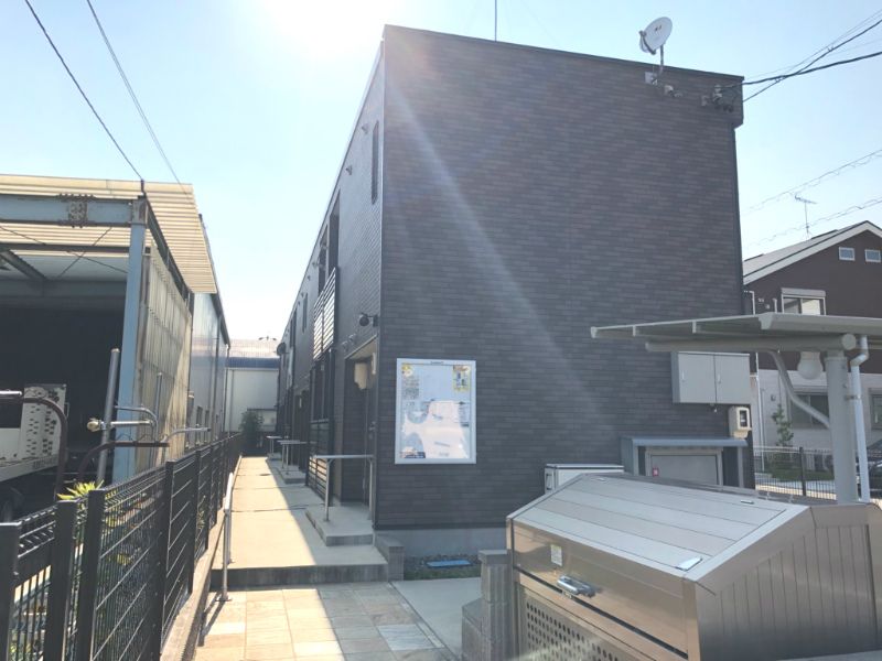 LEONEXT Koushin II exterior