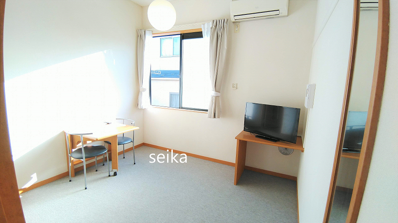 レオパレスツリー 居間