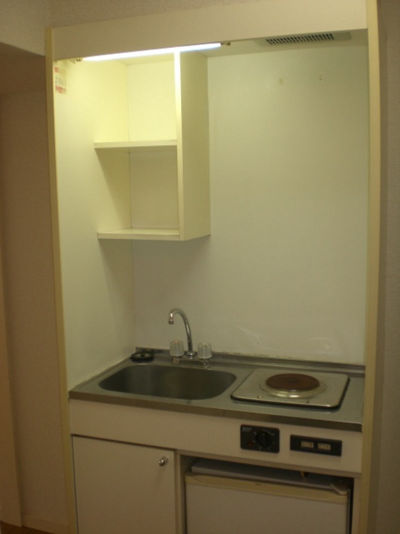 レオパレスリュミエール キッチン