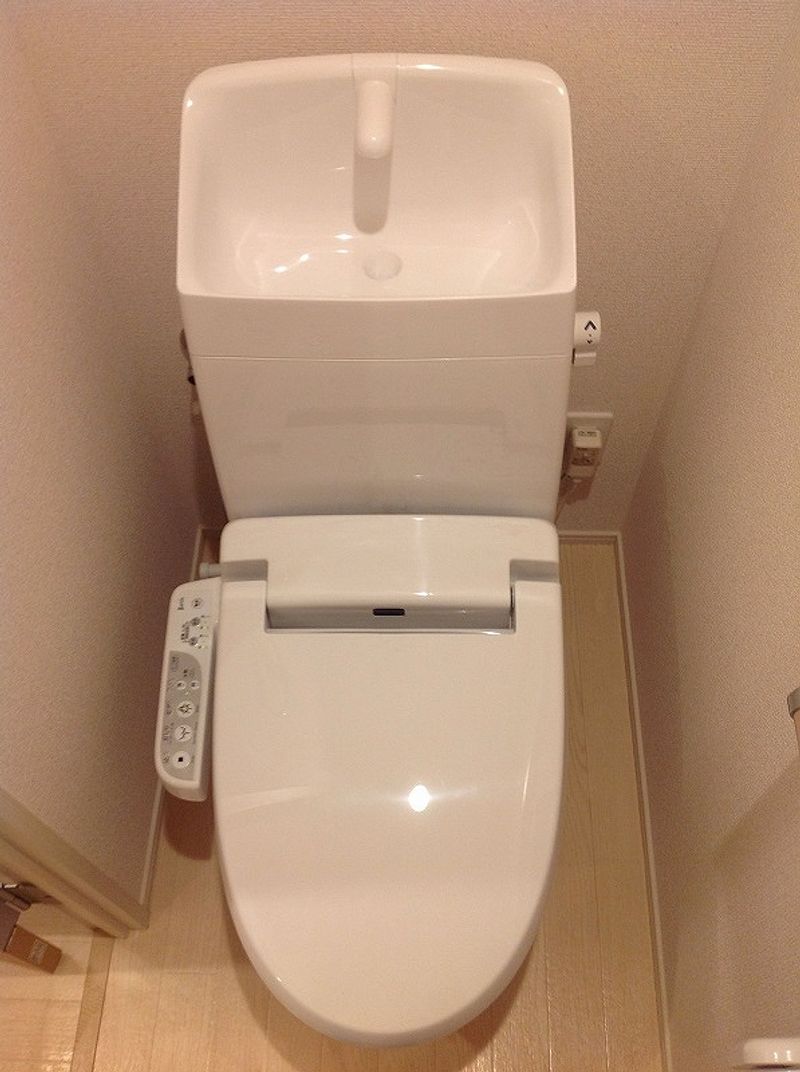クレイノ大桐 トイレ