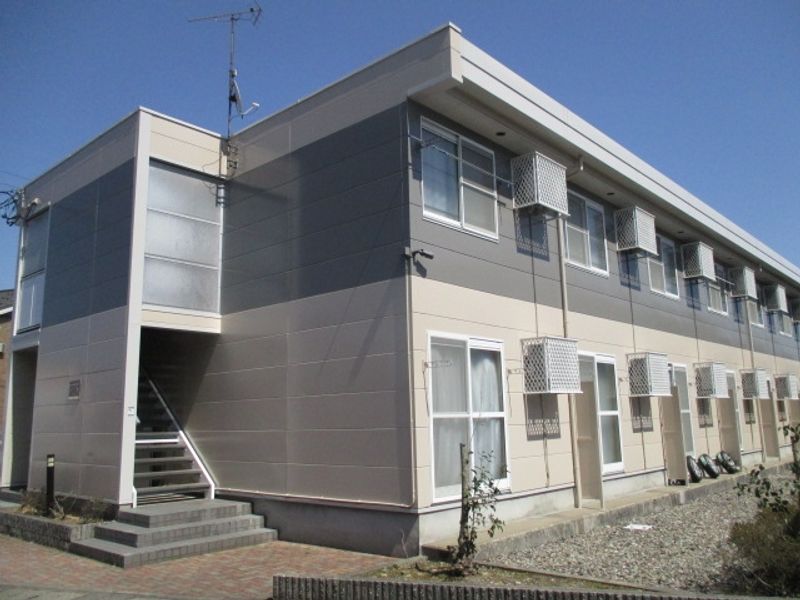 レオパレス清明２ 外観