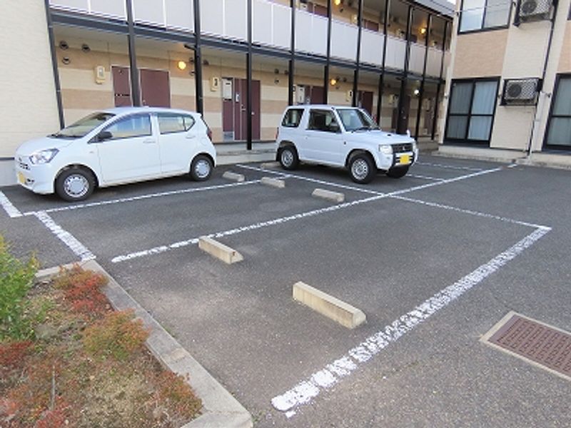 leopalace BELIZ 停车场