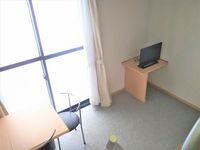 レオパレスＲＴフォーブル 寝室