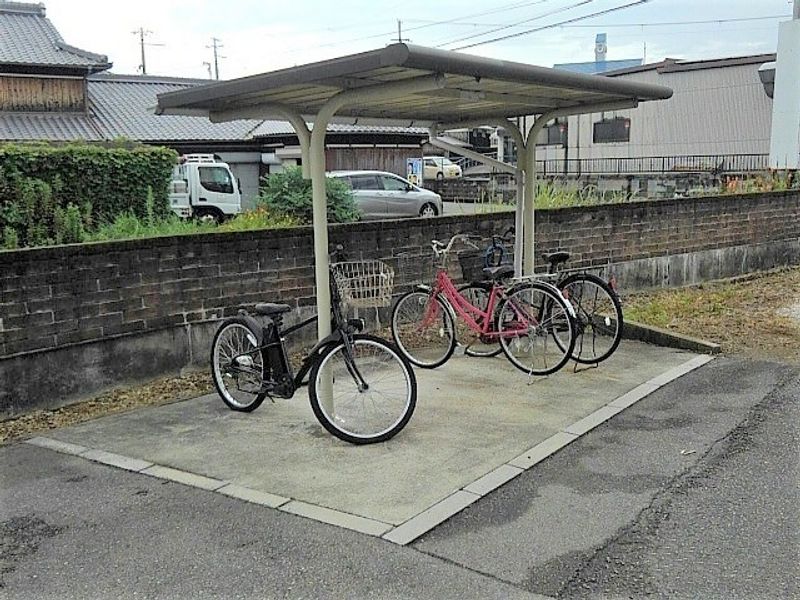 レオネクストコナ＆マム 共用部分