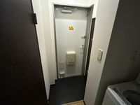 レオネクスト南新宿 玄関