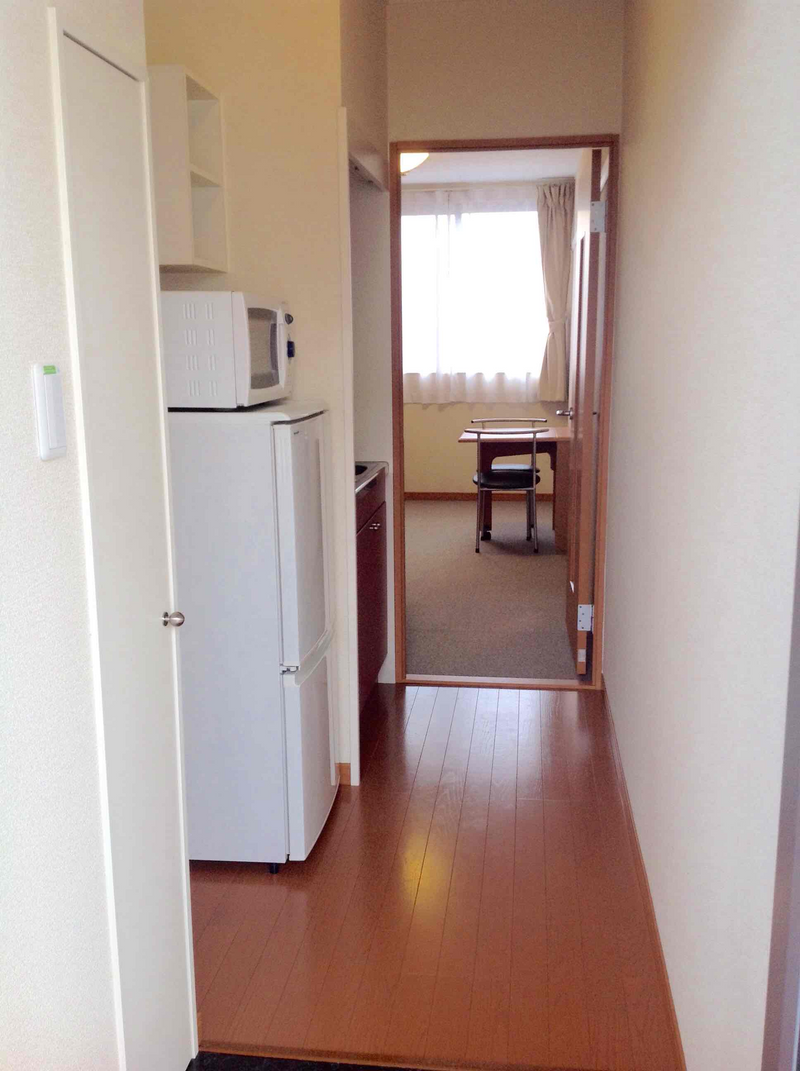 leopalace Himenamisaki Entrance