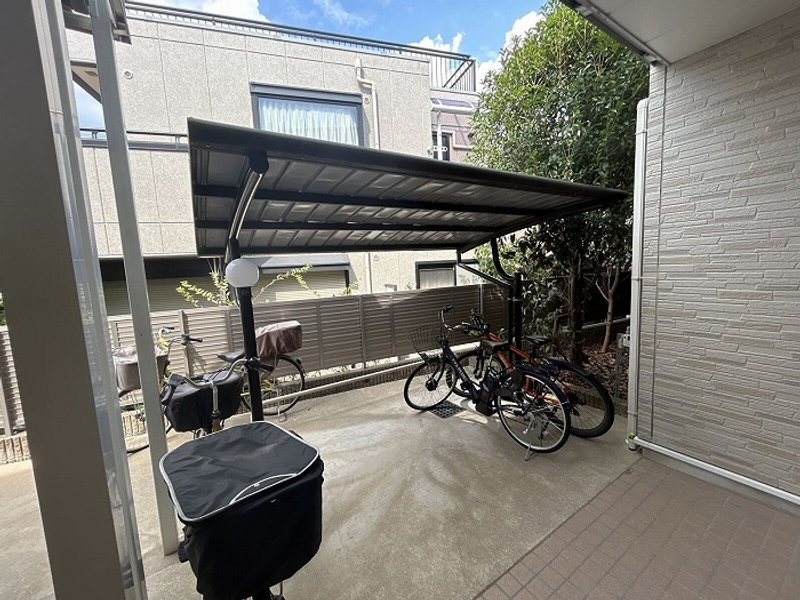 LEONEXT Sonnet Môi trường xung quanh