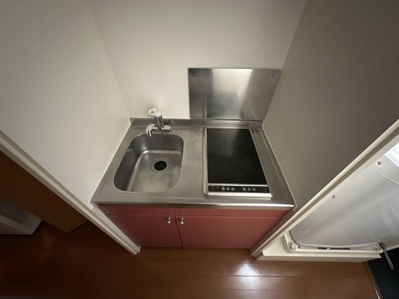 レオパレスグランパルク小柳 キッチン