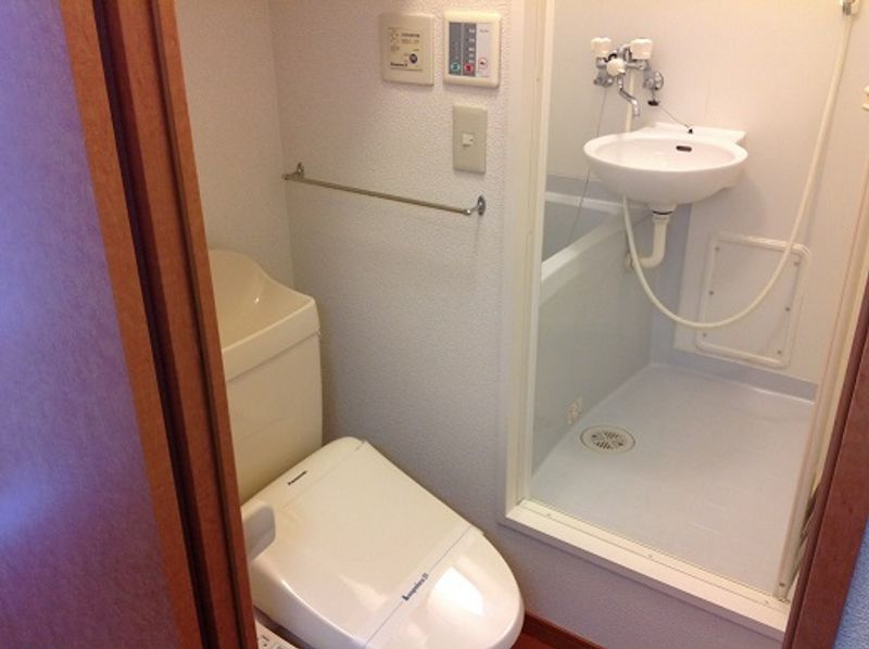 レオパレスヒルサイド トイレ