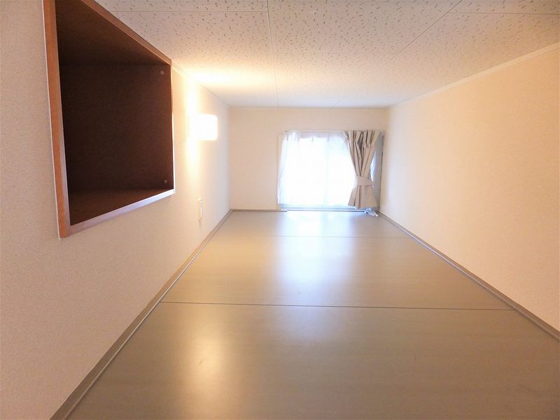 レオパレスルミエール 収納