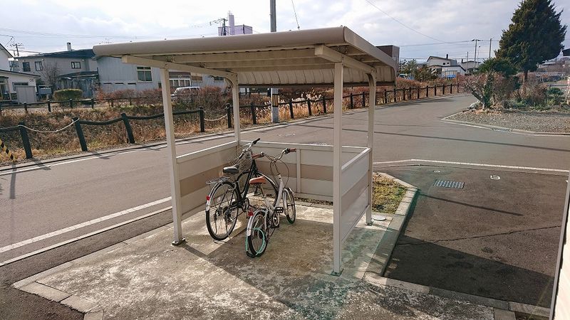 レオパレストゥルーブライト 共用部分