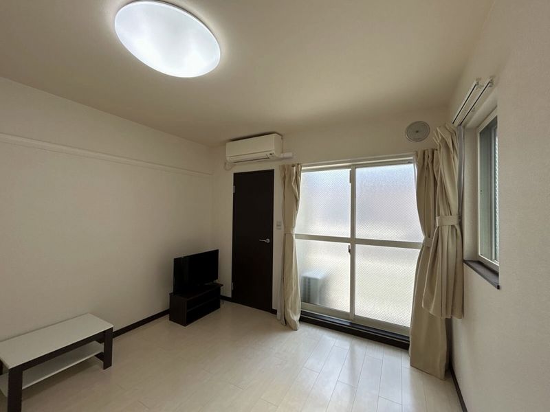 レオネクストアリーヴィオ 居間