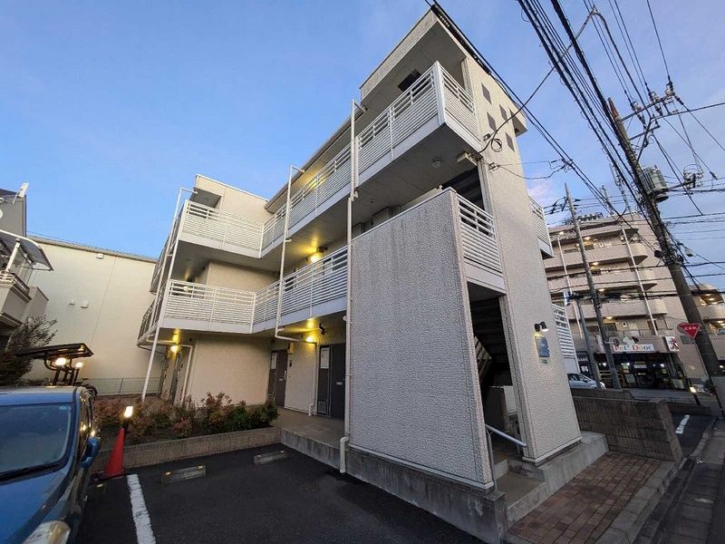 レオネクストラベンダー 外観