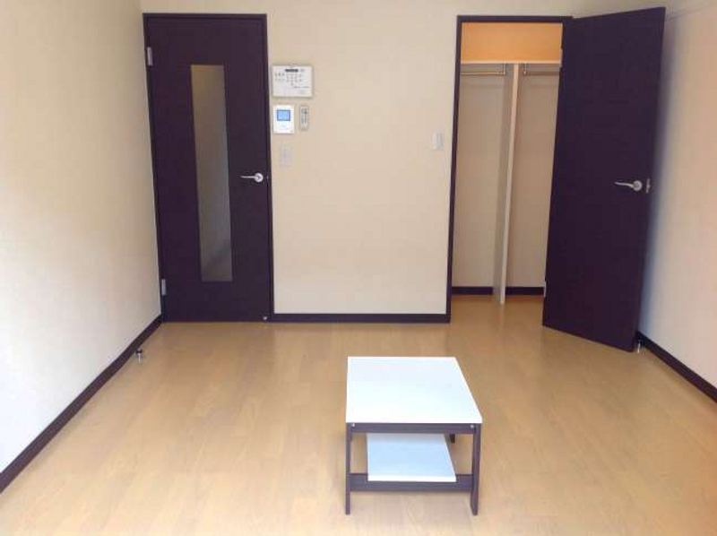 レオネクストｍｉｒａｉｅ　西新 居間