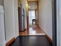 レオパレスモナミ 玄関