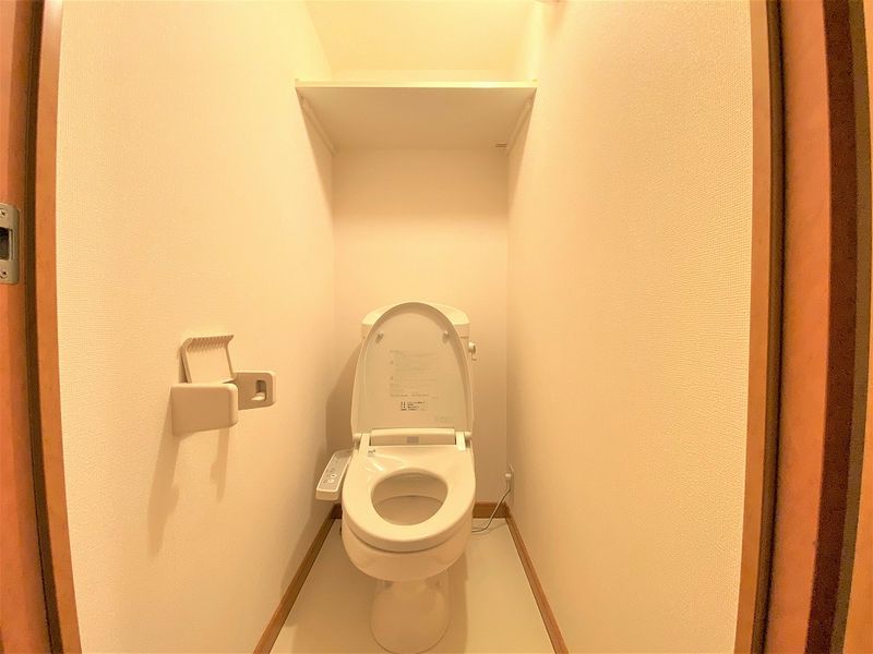 レオパレスＫｏｓｕｃａ　０４ トイレ