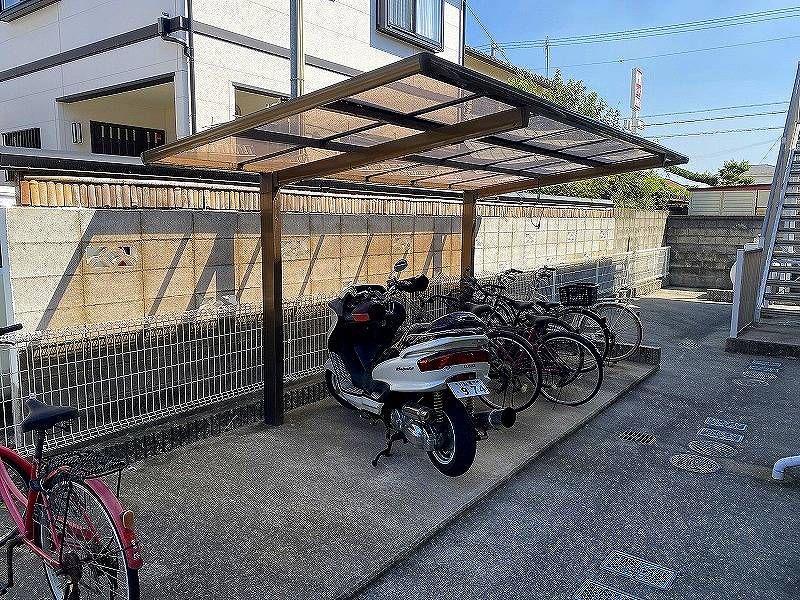 レオパレスＫＡＫＵＲＩＮ 共用部分