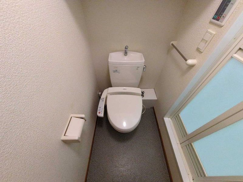 leopalace Kami Toilet