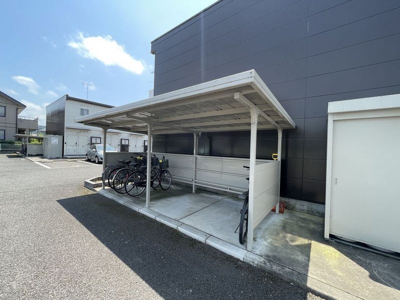 レオパレスポーラスターＡ 共用部分