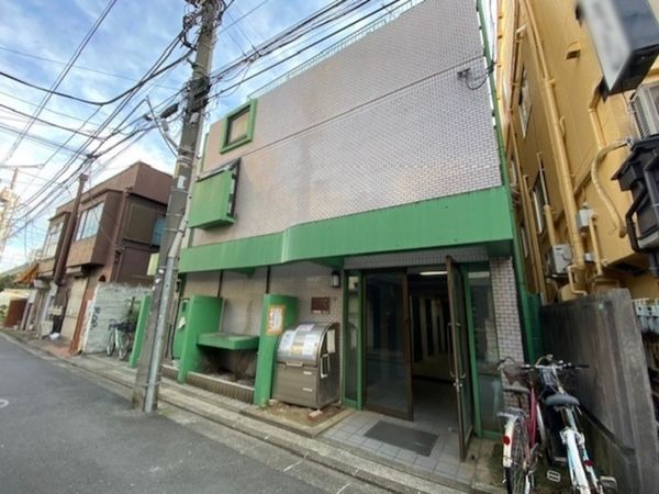 レオパレスグリーン 外観