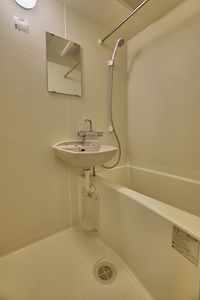 レオパレスレスト　清水 風呂