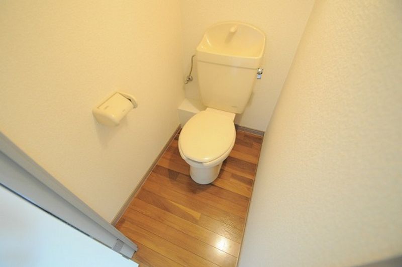 レオパレスエトワール中庄 トイレ