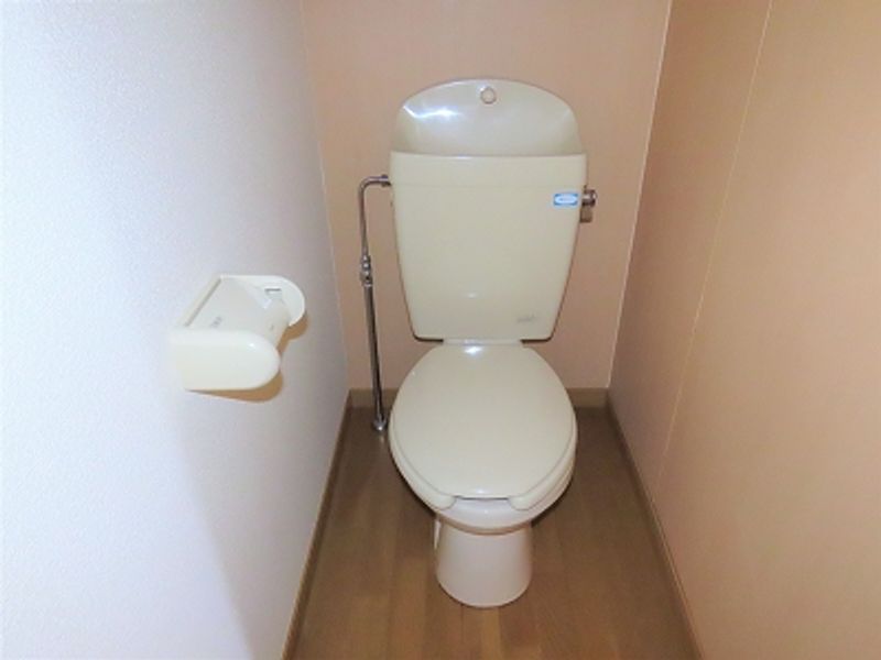 レオパレスサンガ トイレ