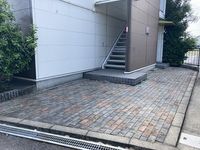 レオパレスフルーブ エントランス