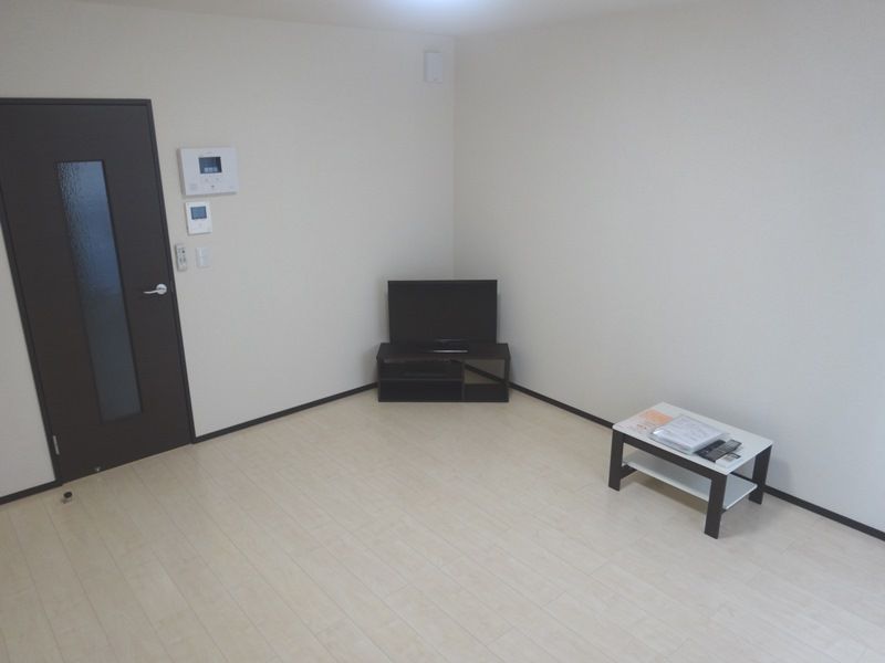 クレイノ太陽 居間