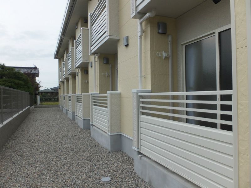 レオネクストレスポワール　砺波 バルコニー