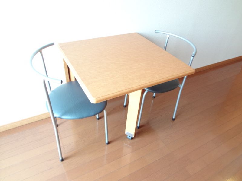 レオパレス十三 その他