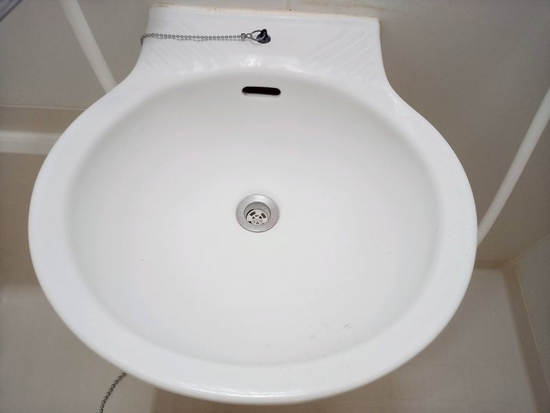 レオパレス西部 洗面台