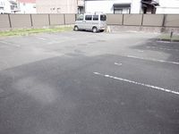 レオネクストＰＡＳＳＯⅡ 駐車場