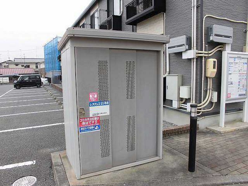 レオパレスあお 共用部分