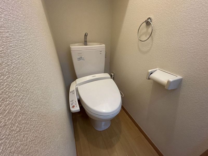 レオパレス角 トイレ