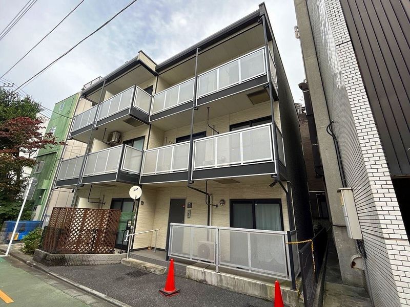 レオパレス三ヶ田 外観