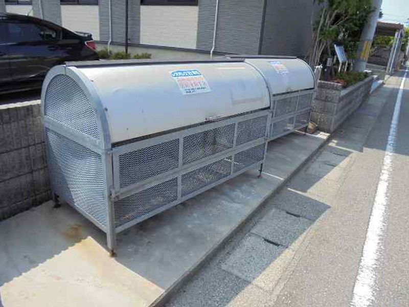 レオパレスカルミア住吉　Ａ 共用部分