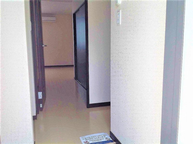 LEONEXT Ars Court Hanabatake Lối vào