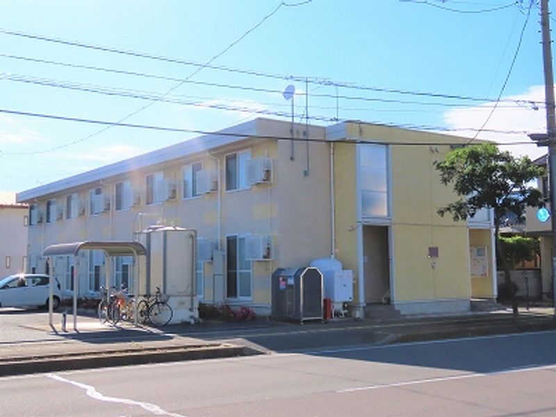 レオパレストゥロイメ２ 外観