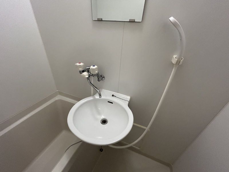 レオパレスいずみ 洗面台