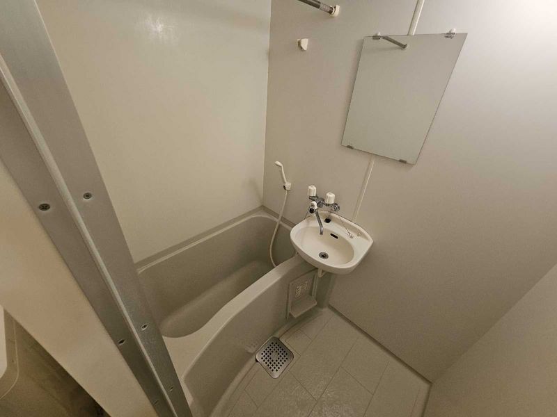 レオパレスＳＴＥＬＬＡ 風呂